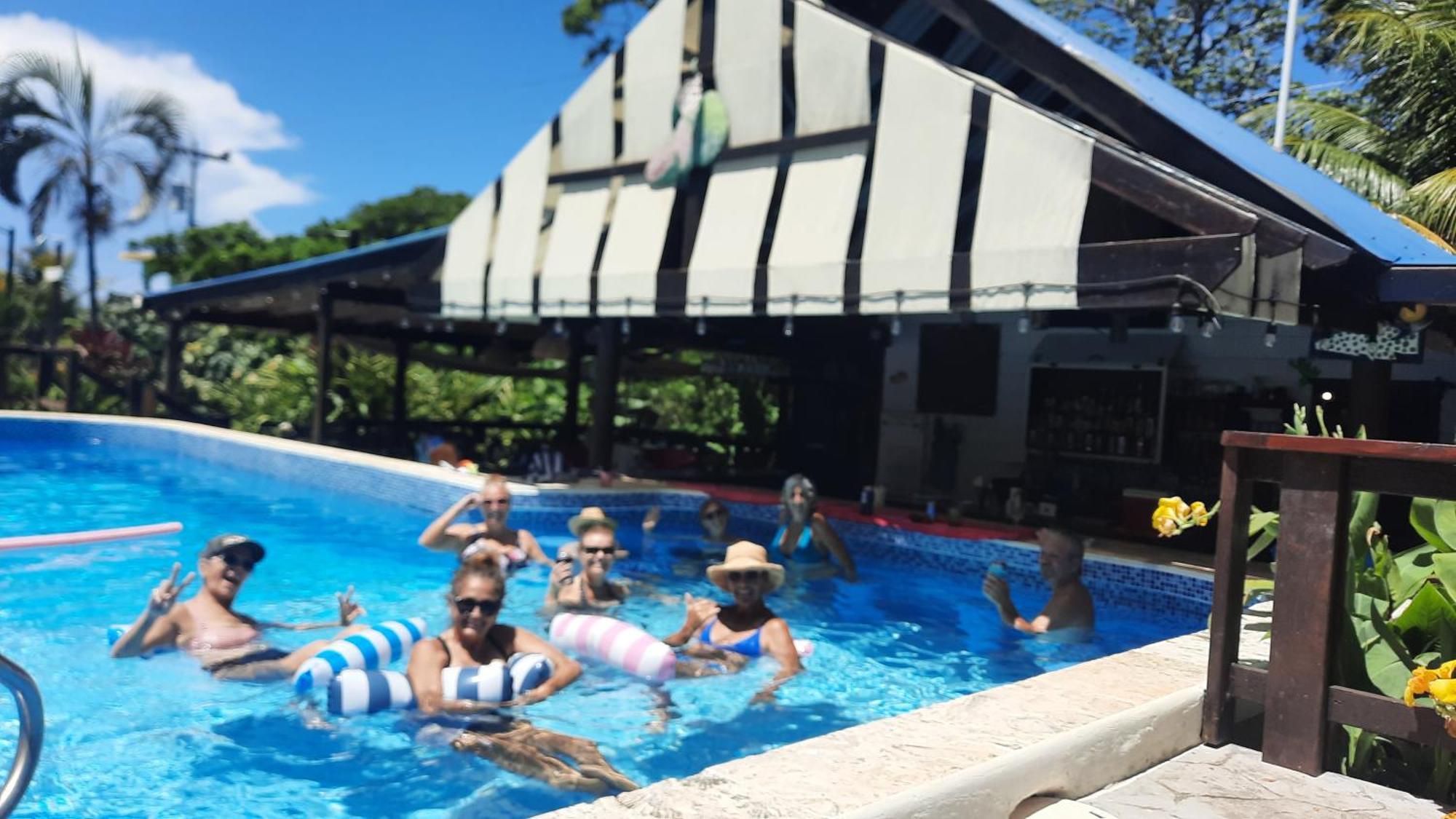 סנדי ביי Guava Grove Resort & Villas מראה חיצוני תמונה