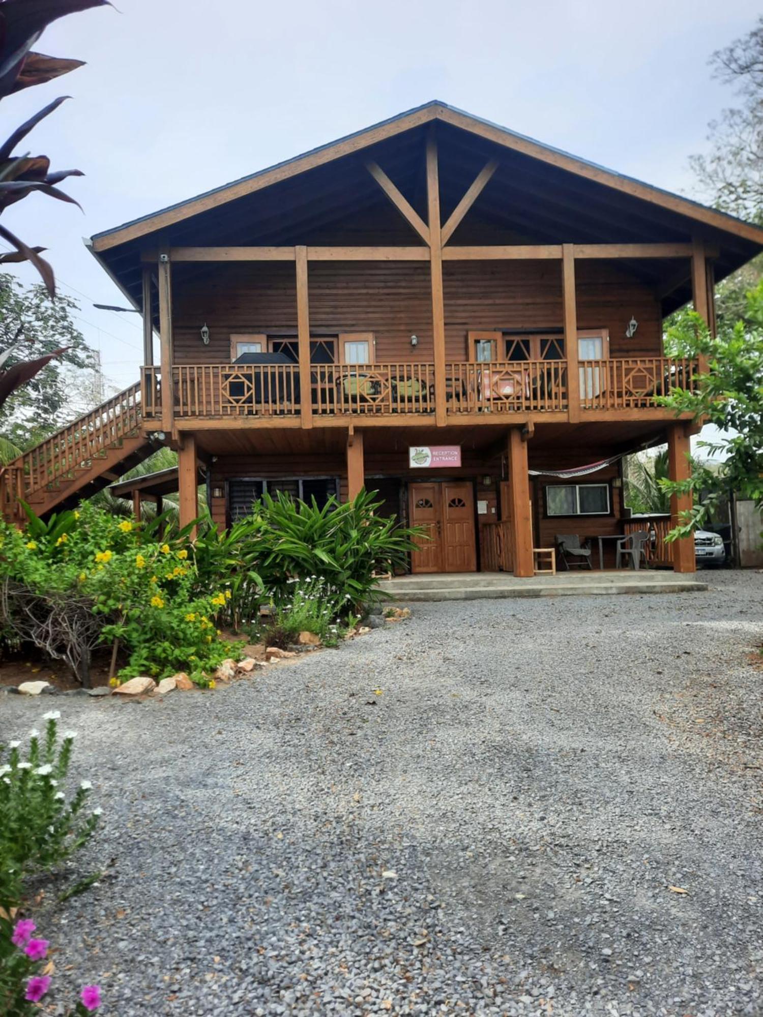 סנדי ביי Guava Grove Resort & Villas מראה חיצוני תמונה